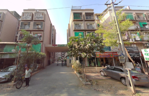 Uvarsad | Pramukh Oasis | SEOK ID - UBIA0534